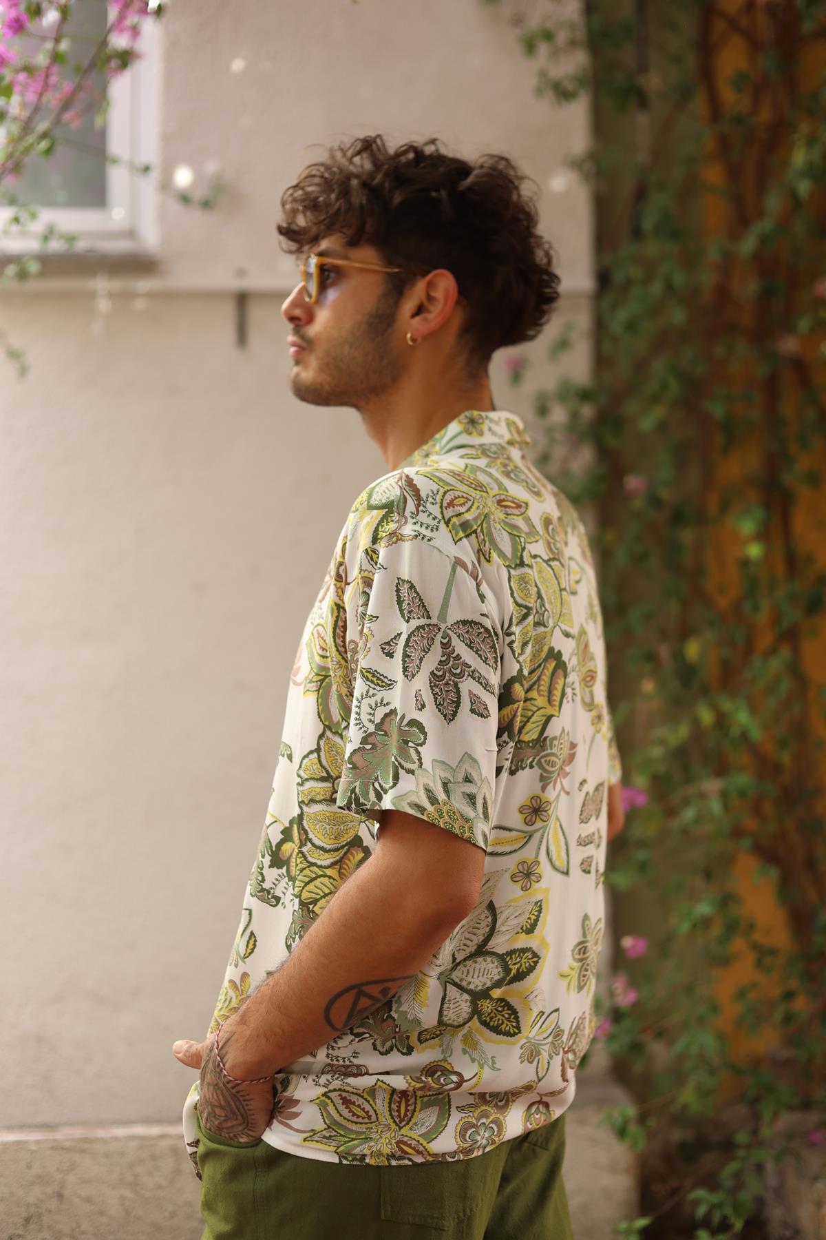 White Patterned Short Sleeve Men's Shirt