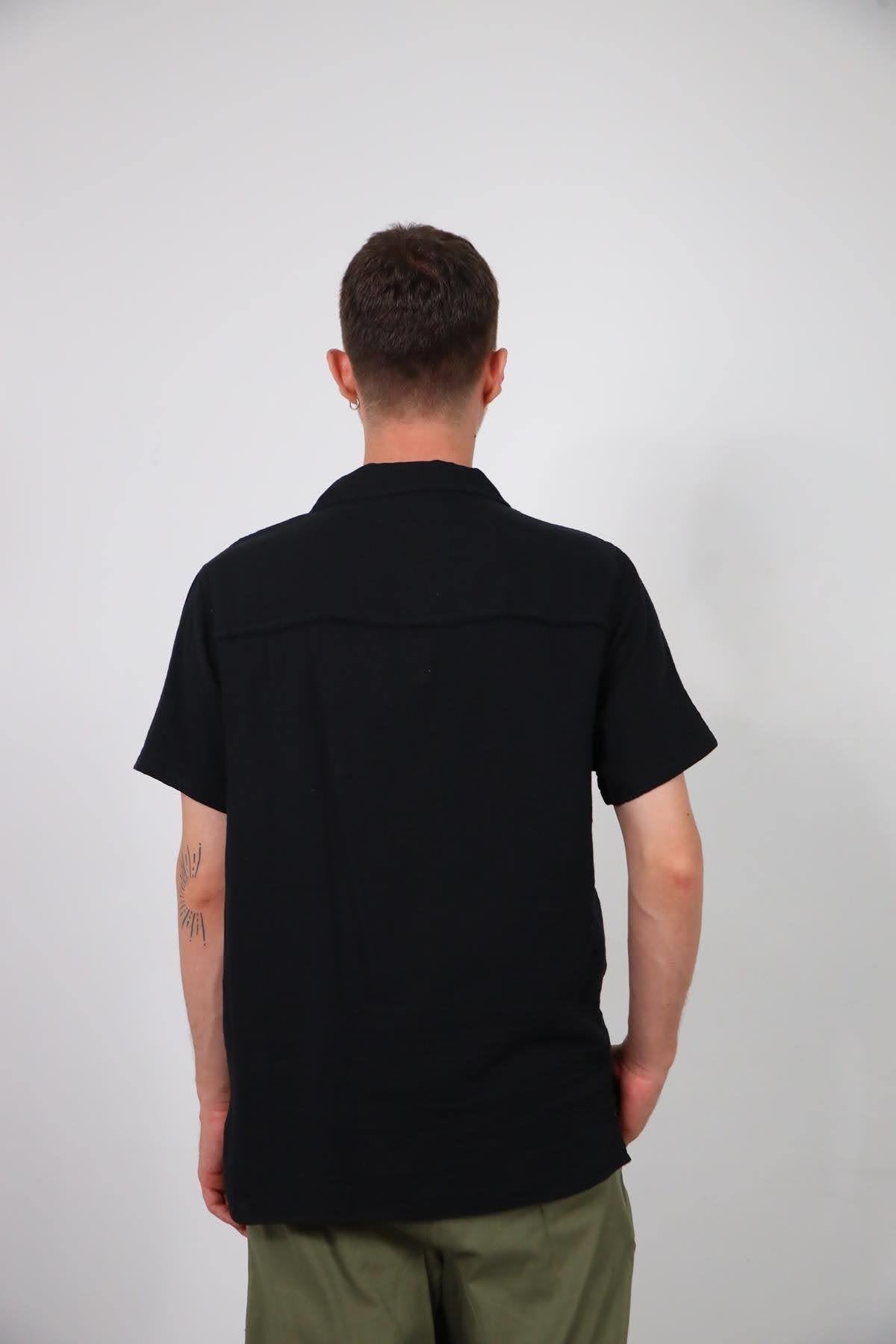 Black Back Tassel Short Sleeve Men's Shirt