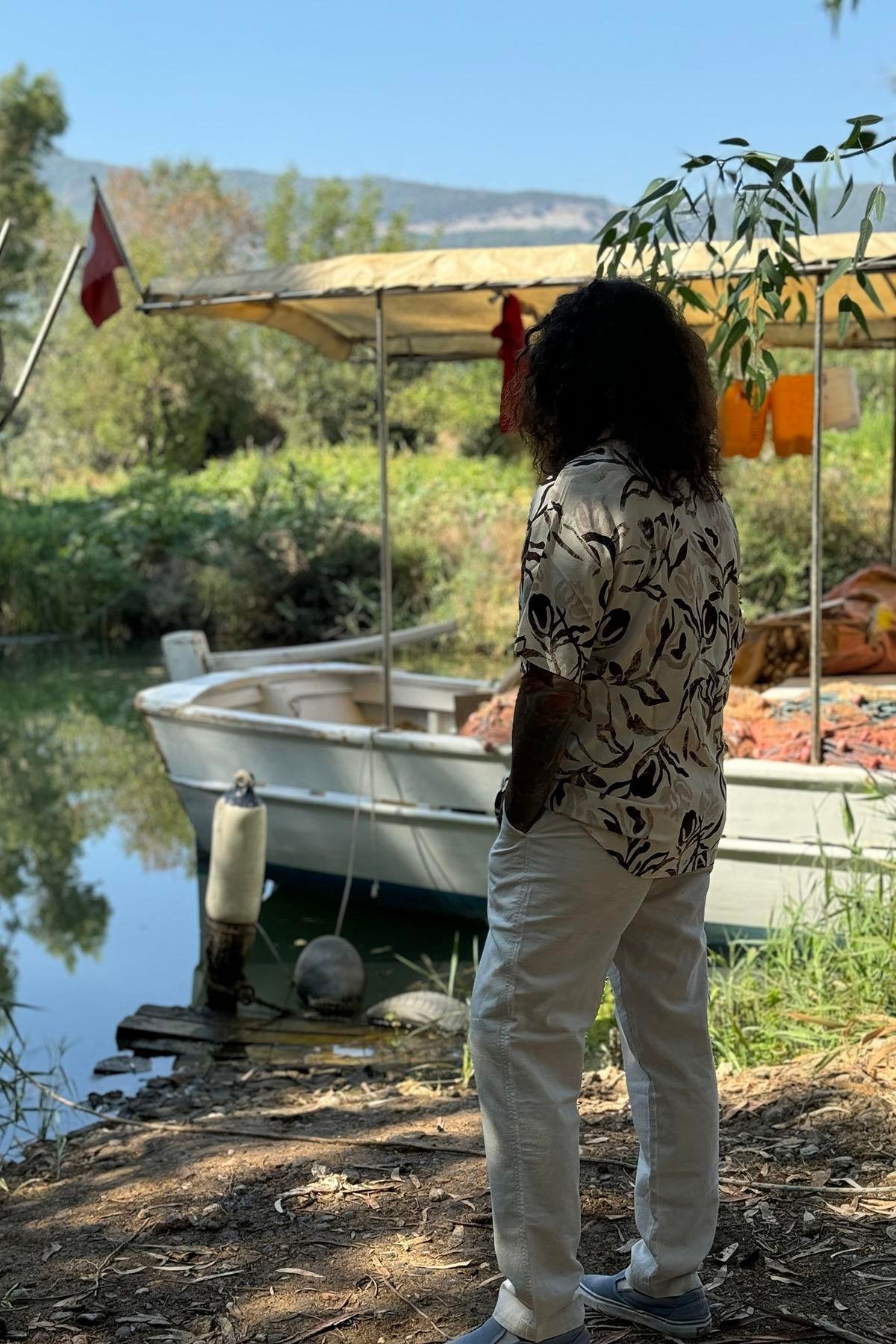 Men's Short-Sleeved Shirt with Off-White Pattern