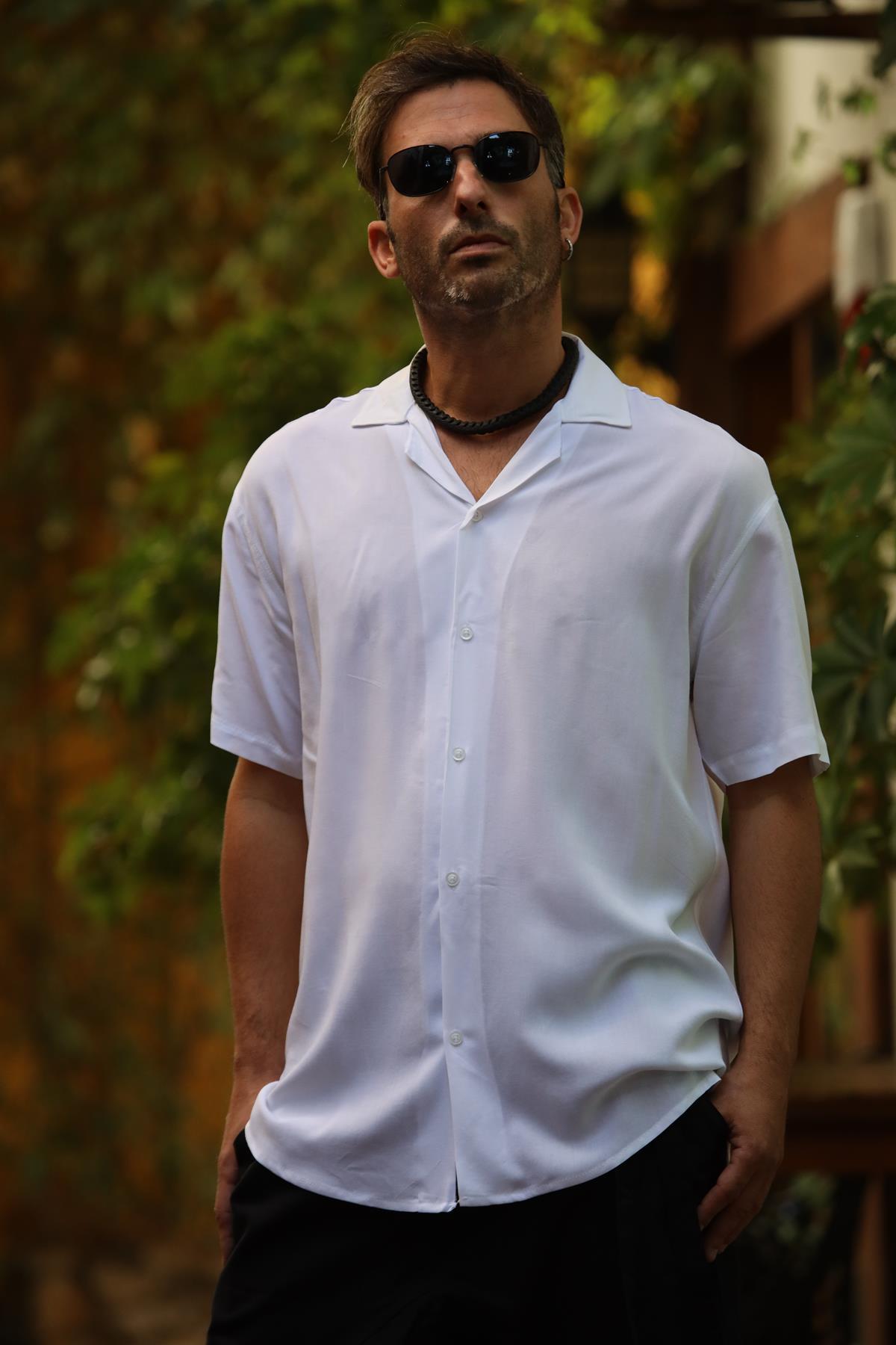 White Short Sleeve Men's Shirt