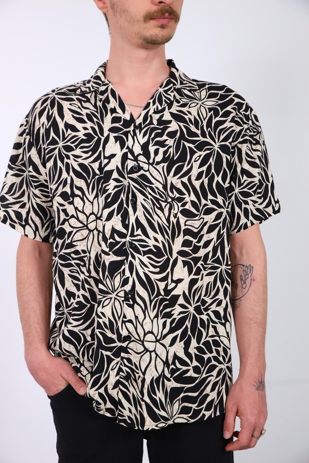 Black Patterned Short-Sleeved Men's Shirt