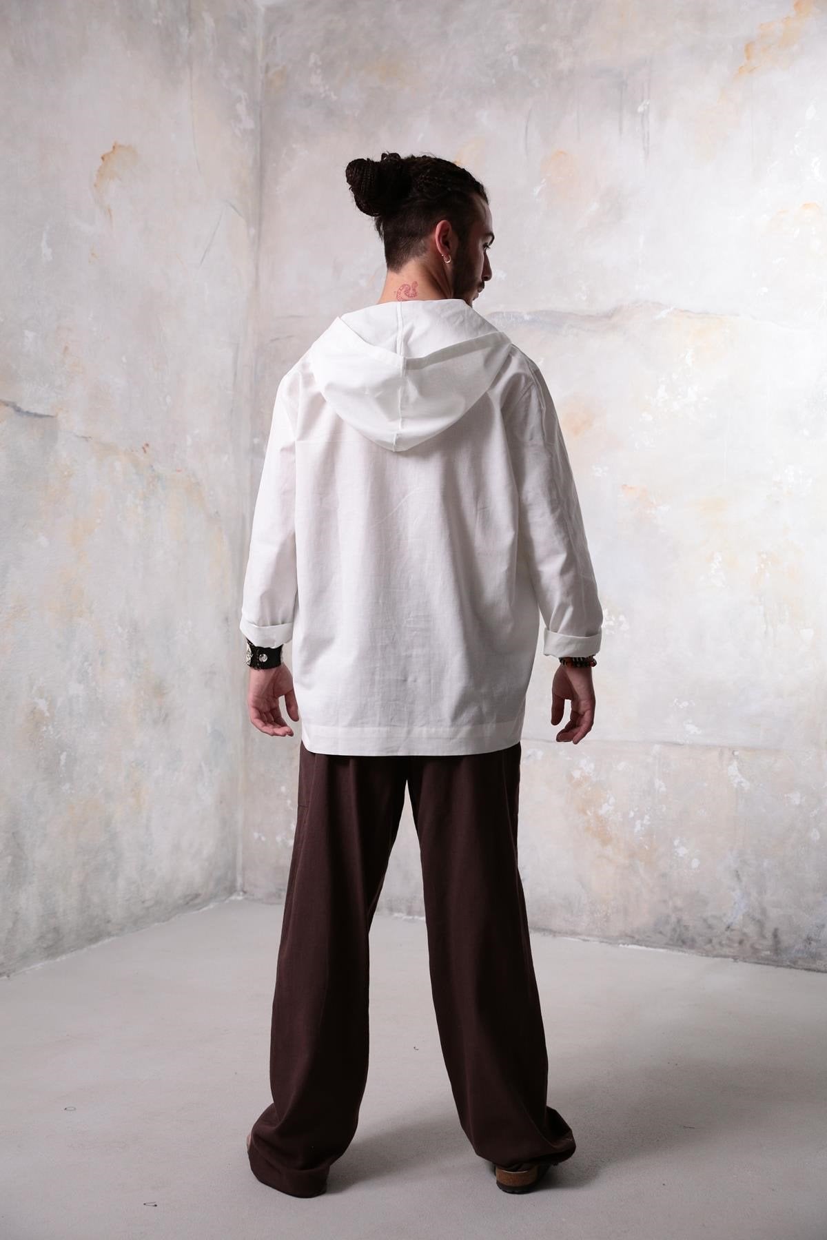White Long-Sleeved Hooded Men's Shirt