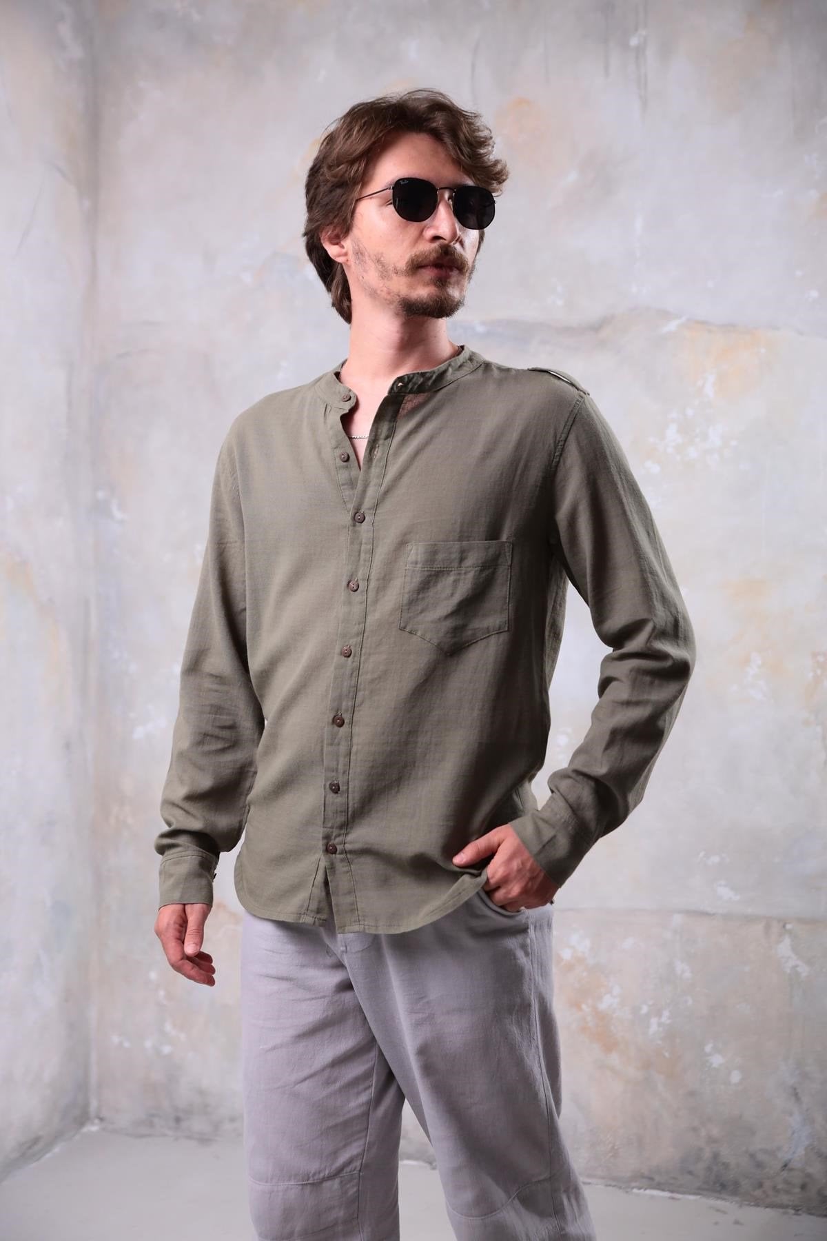 Khaki Mandarin Collar Interlining Shirt
