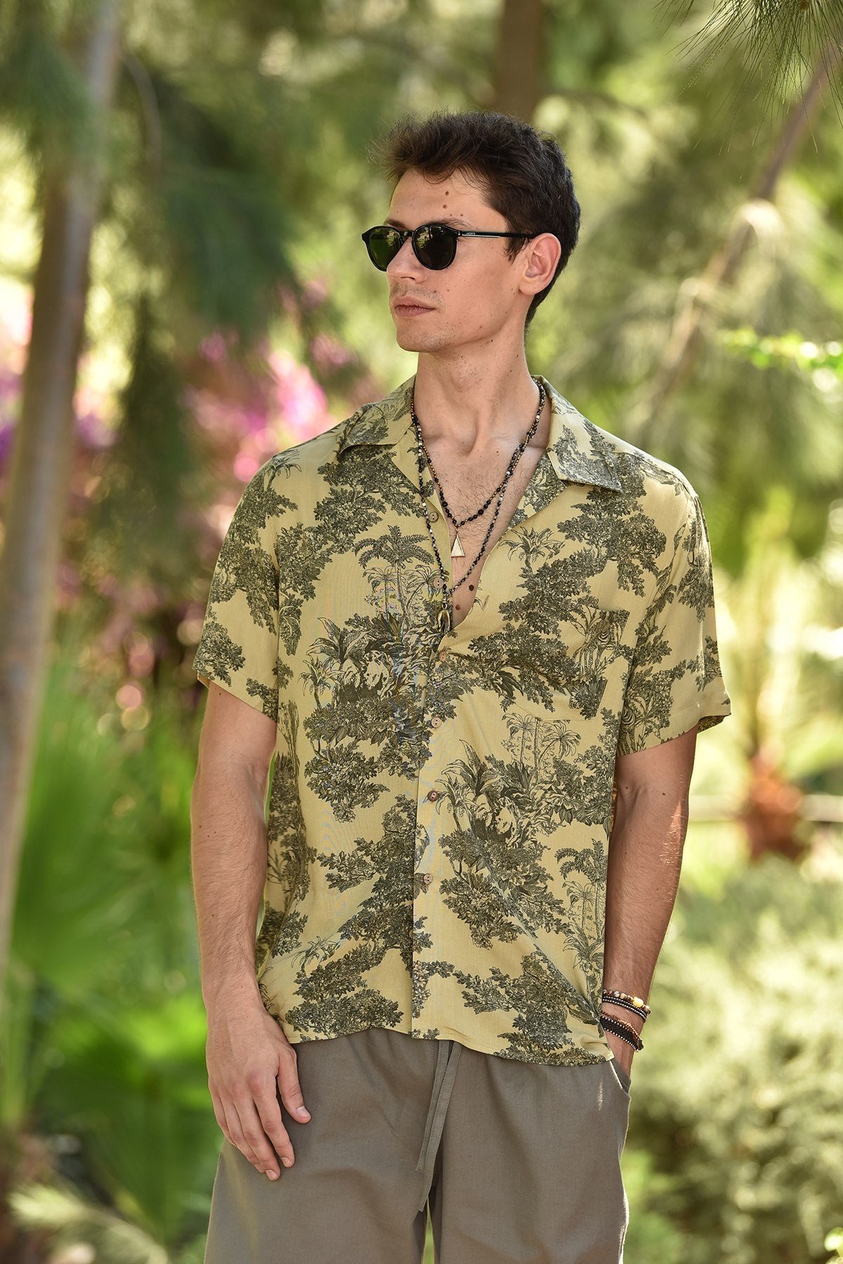 Leon Pattern Single Pocket Shirt