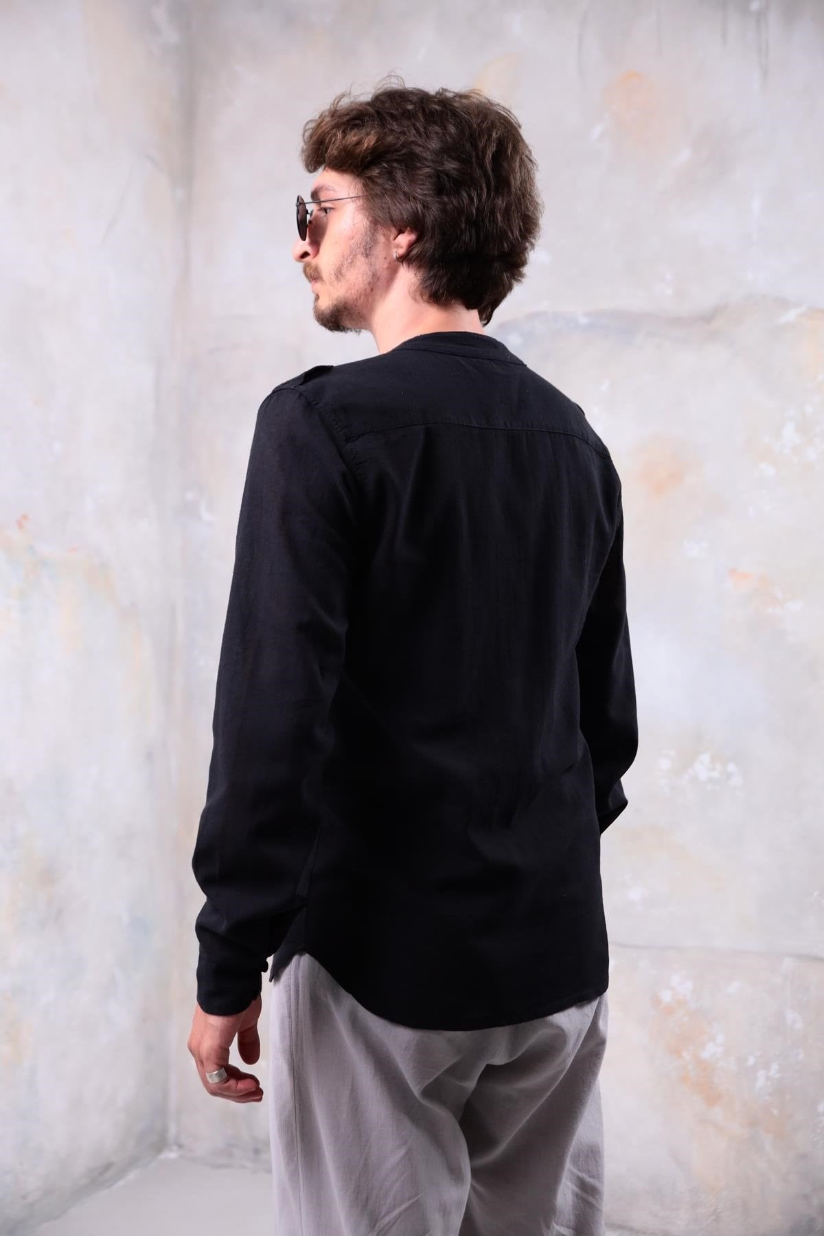 Black Mandarin Collar Non-woven Shirt