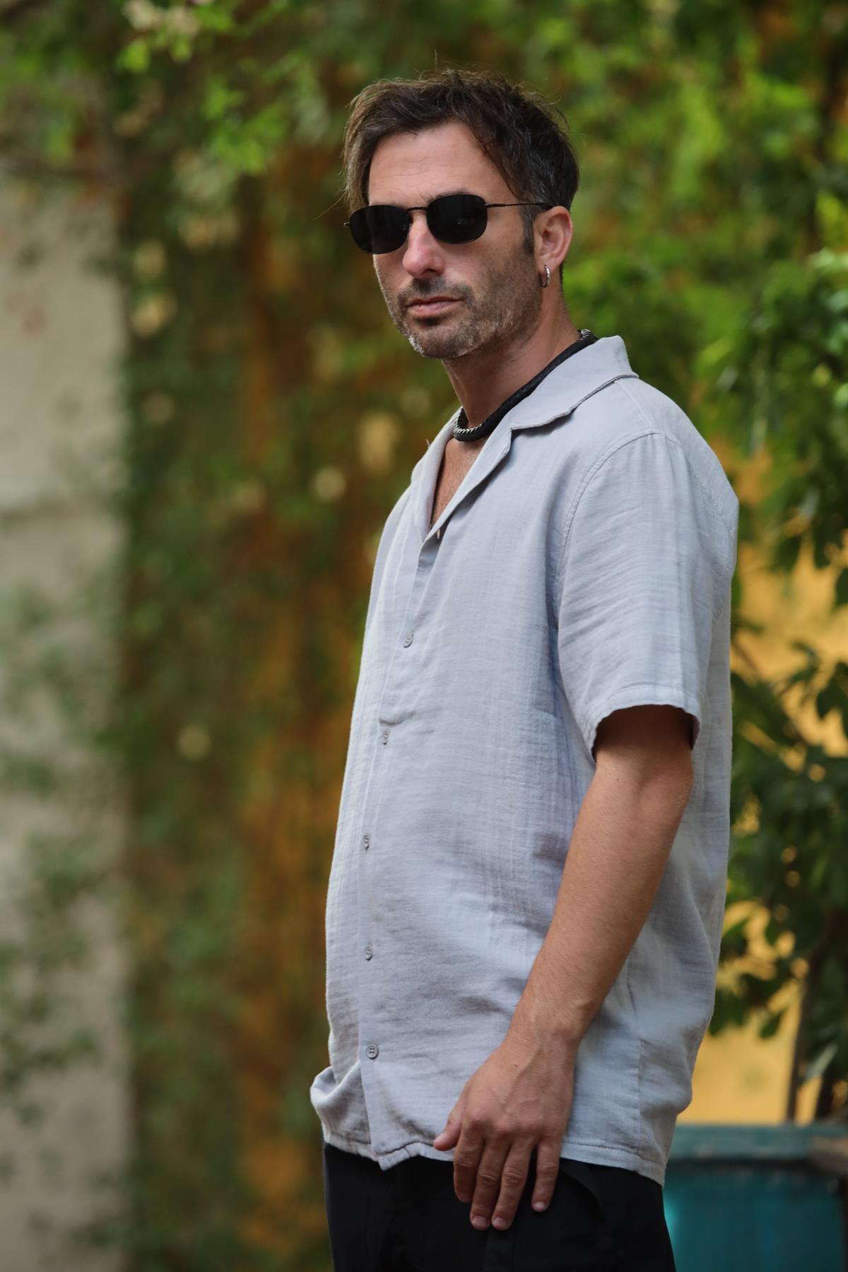 Gray Short Sleeve Men's Shirt