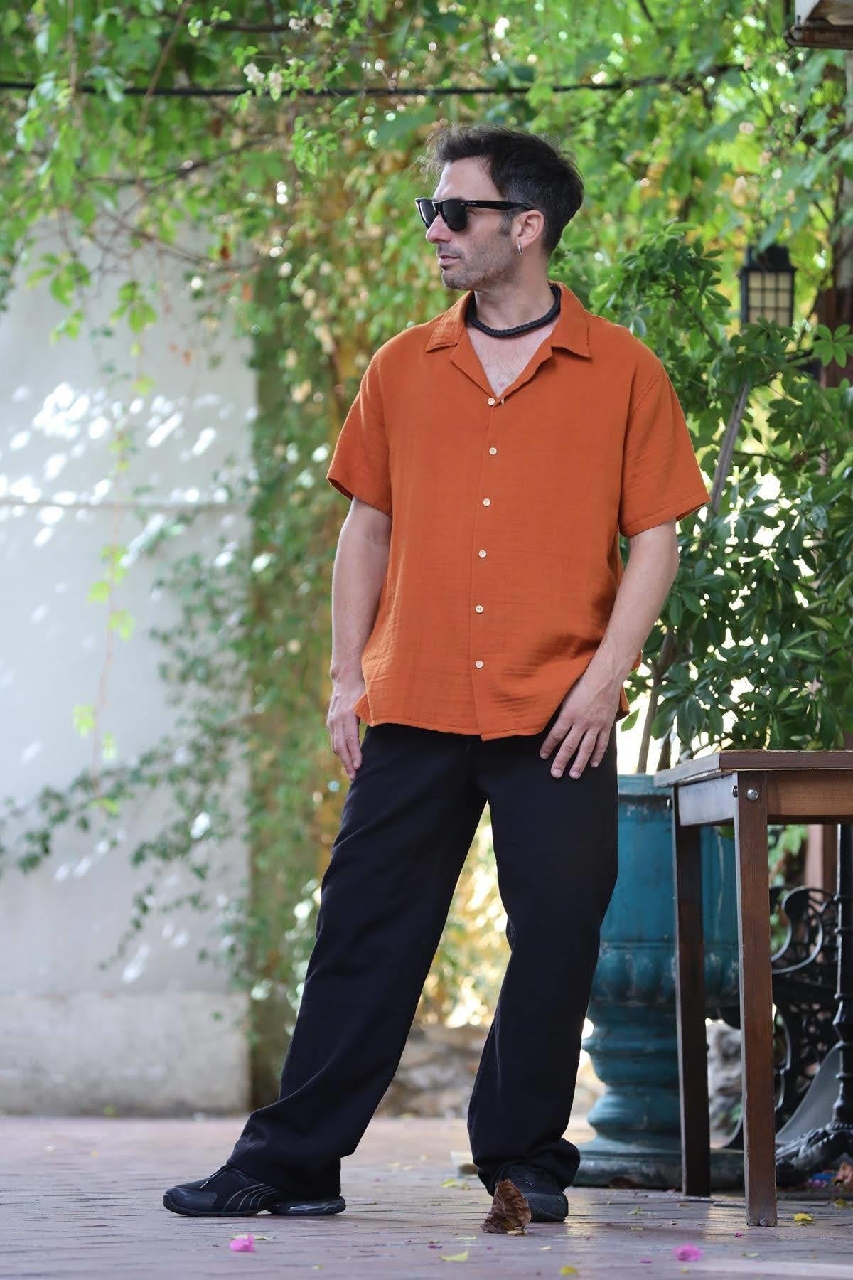 Brick Color Tasseled Back Short Sleeve Men's Shirt