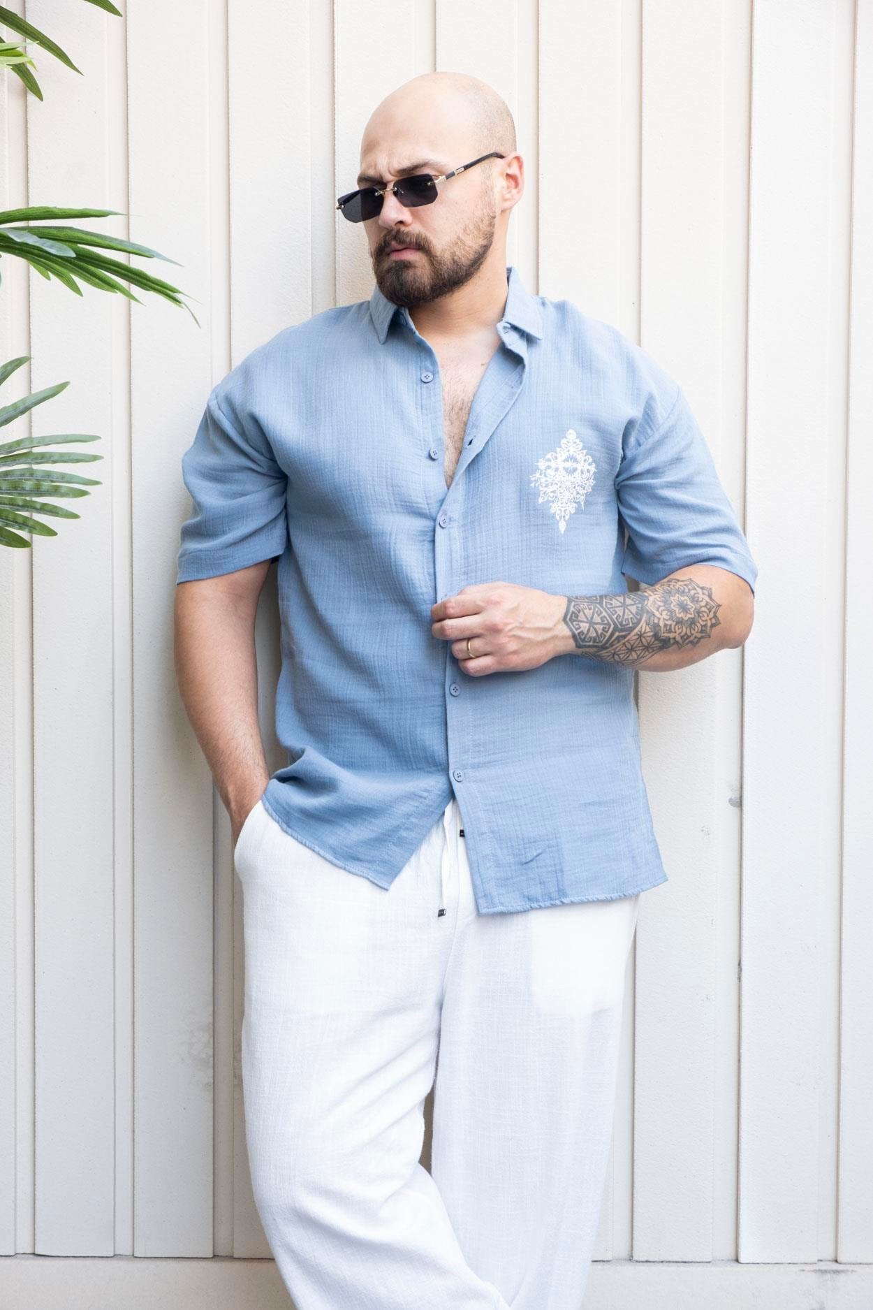 Contemporary Short-Sleeved Relaxed Fit Shirt