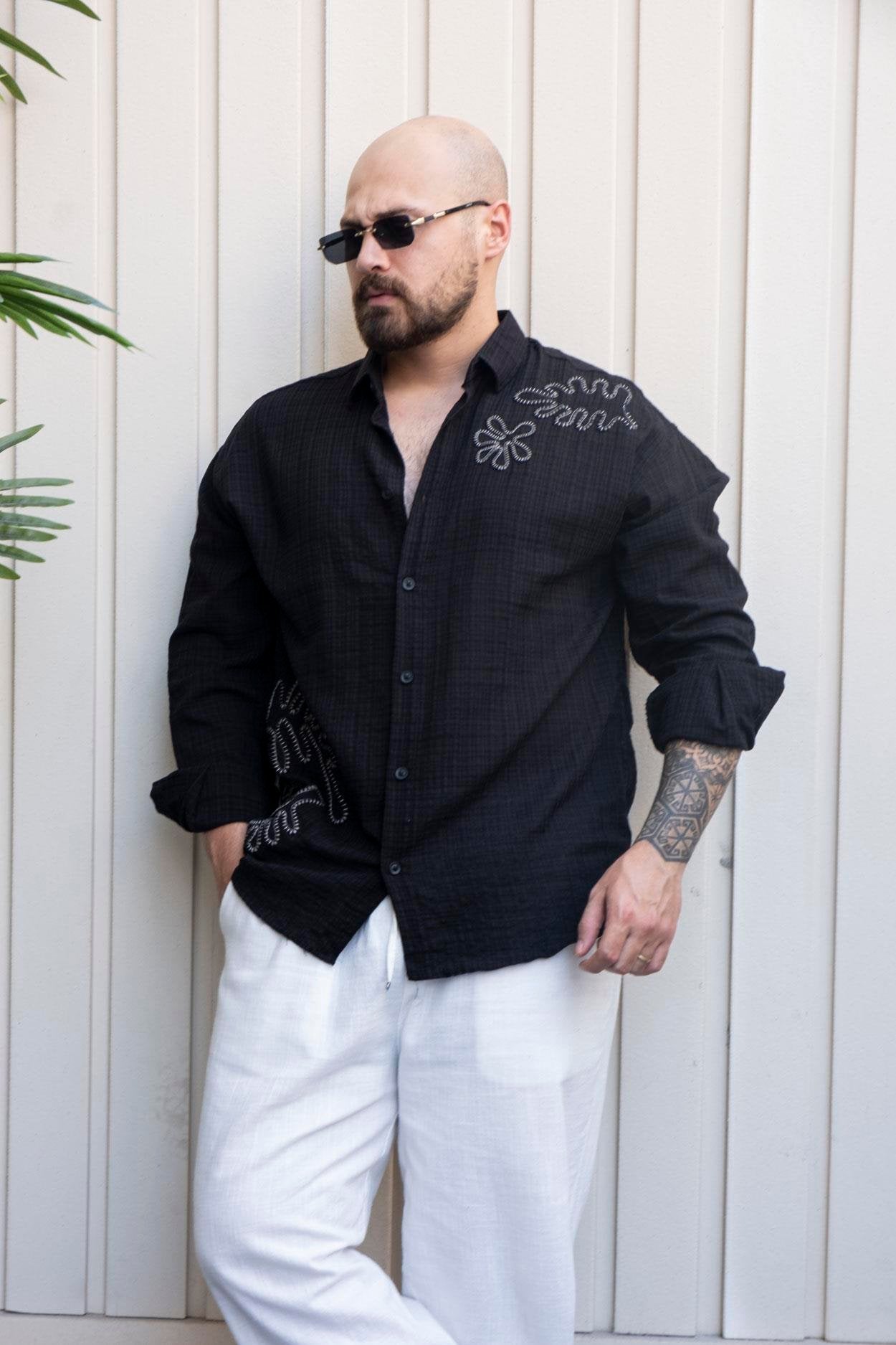 Classic Embroidered Cotton Shirt – Relaxed Fit