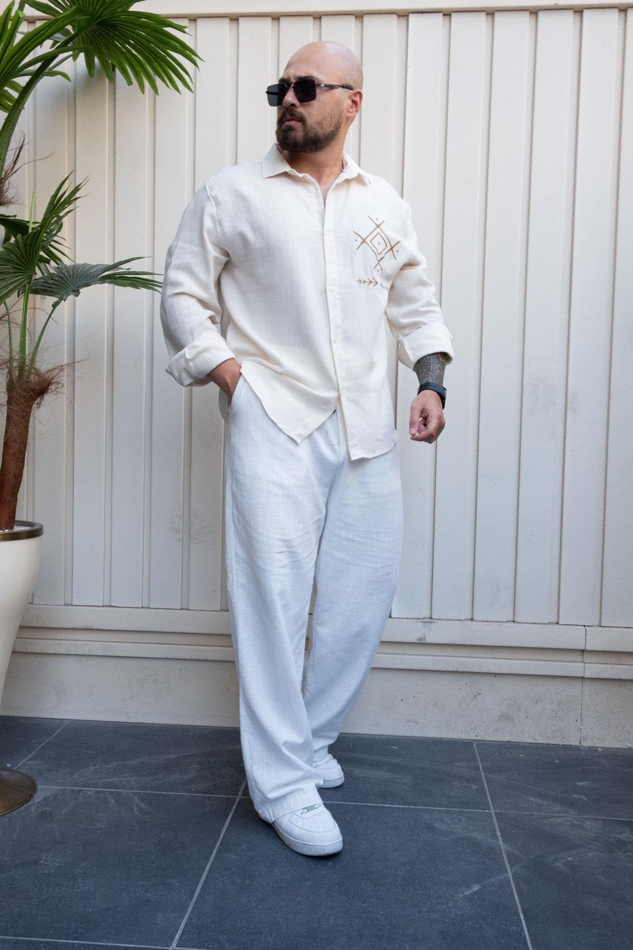 Urban Style Relaxed Fit Shirt with Floral Embroidery Accent